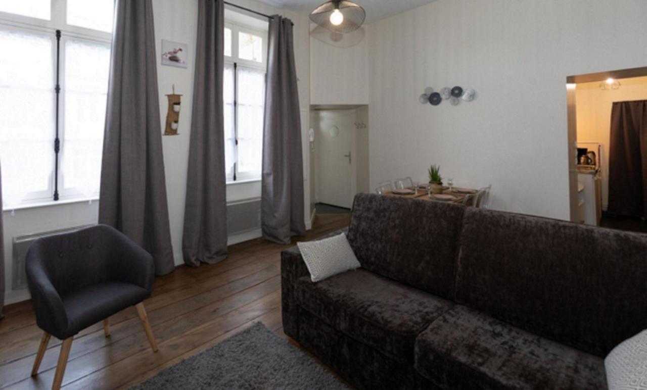 Val Cocherel - Hotel Le Challonge Dinan Dış mekan fotoğraf